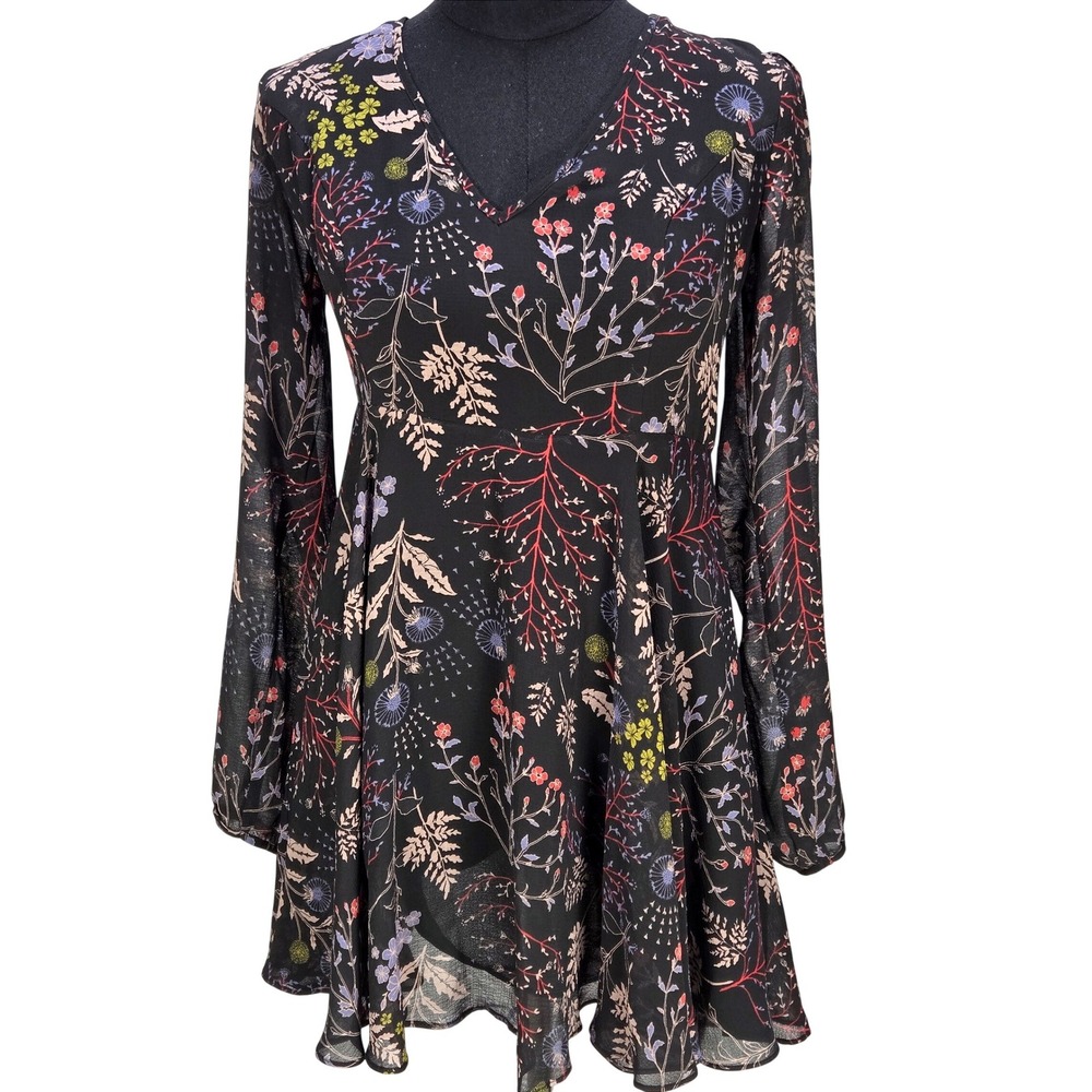 Women's Kimchi Blue Size 4 Black Floral Long Sleeve Empire Mini Dress Boho